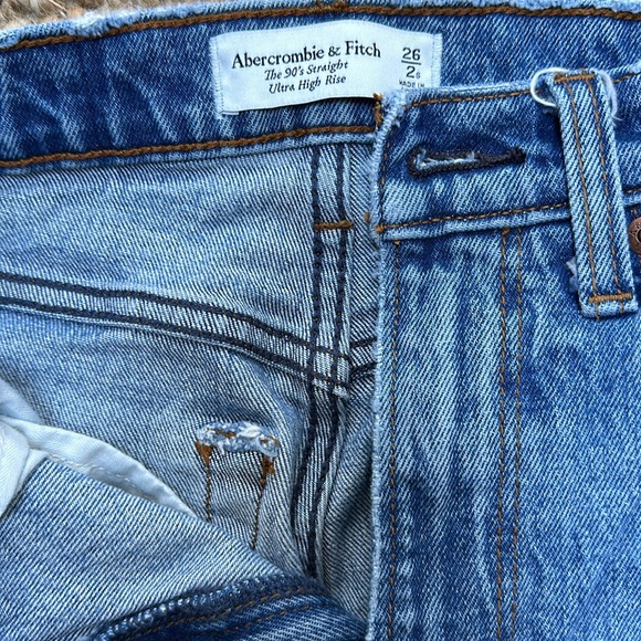 Abercrombie jeans- petite - Picture 2 of 4